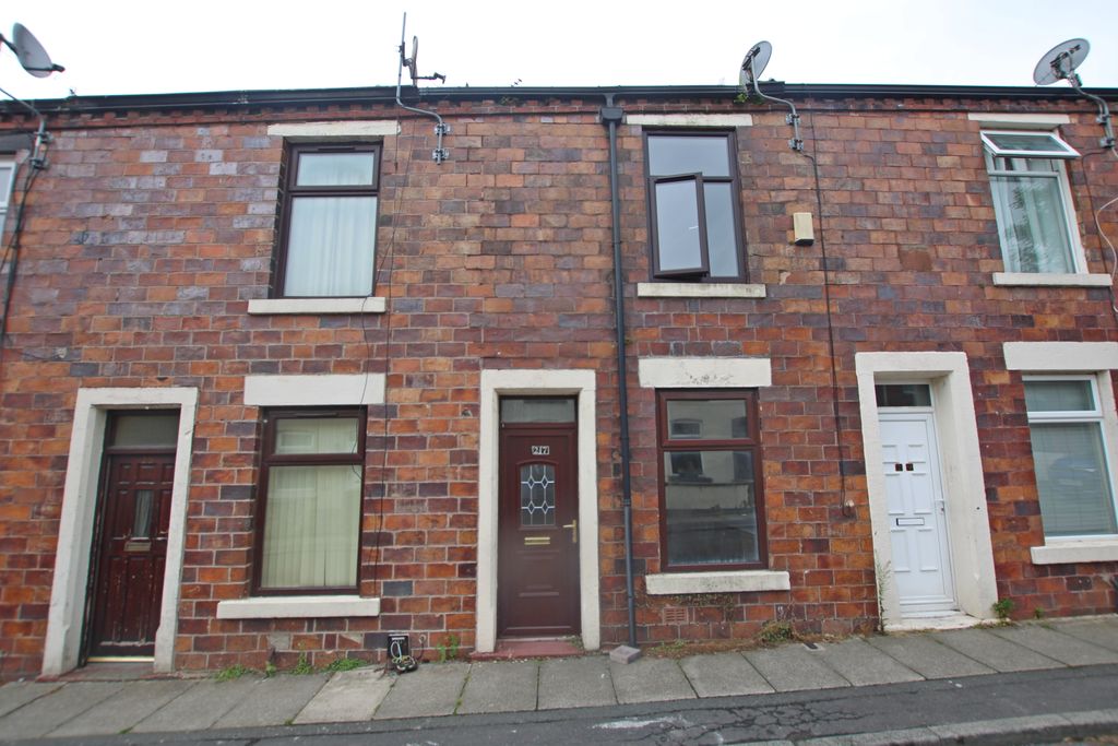 Property photo 1 of 7 1