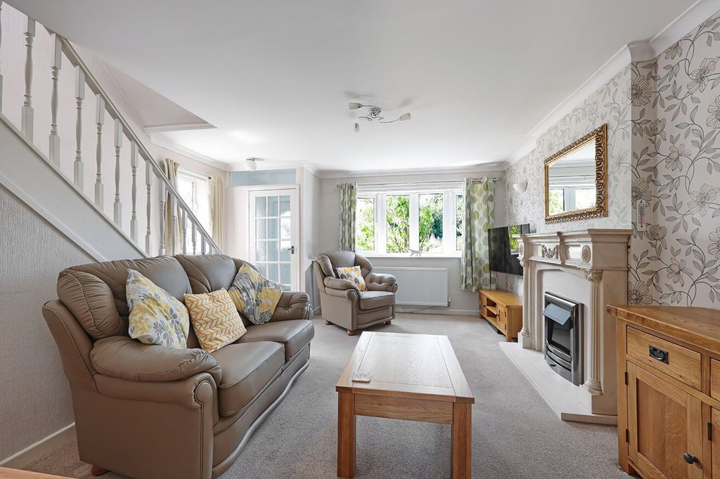 Property photo 3 of 16 4354538