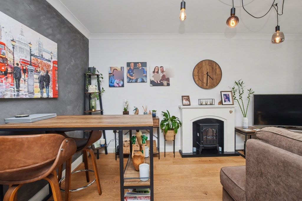 Property photo 3 of 18 Floorplan