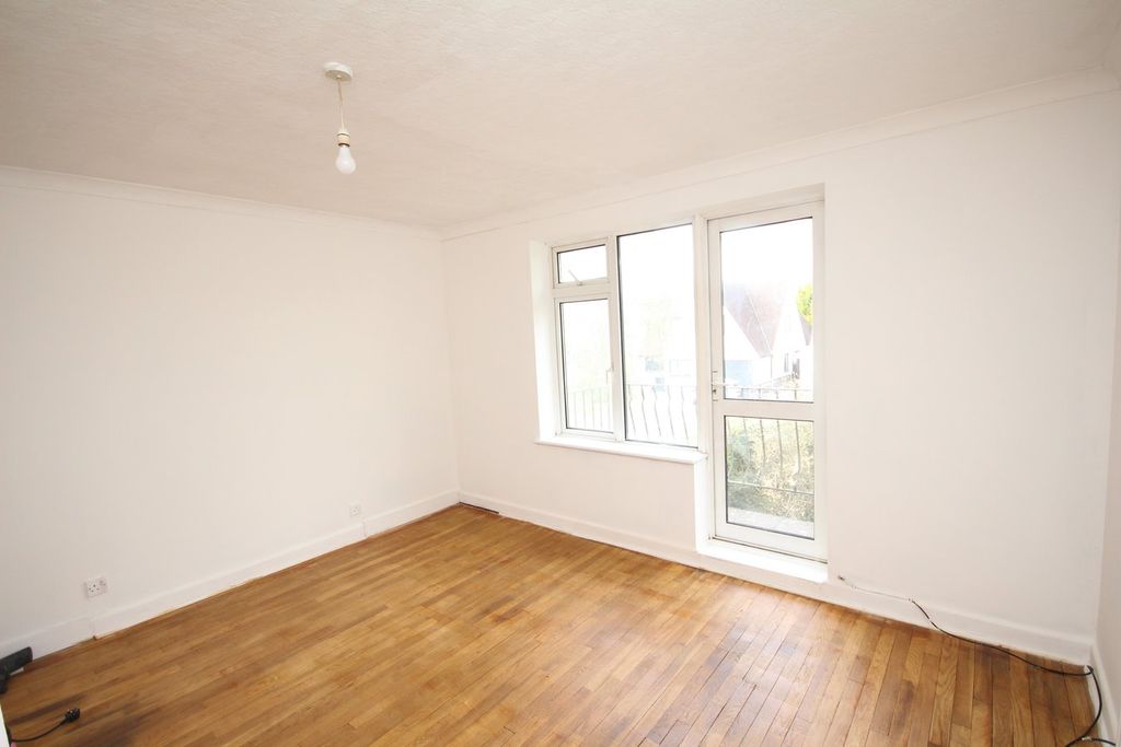 Additional image 7 of 3 bed detached house for saleNewlands, Letchworth Garden City SG6