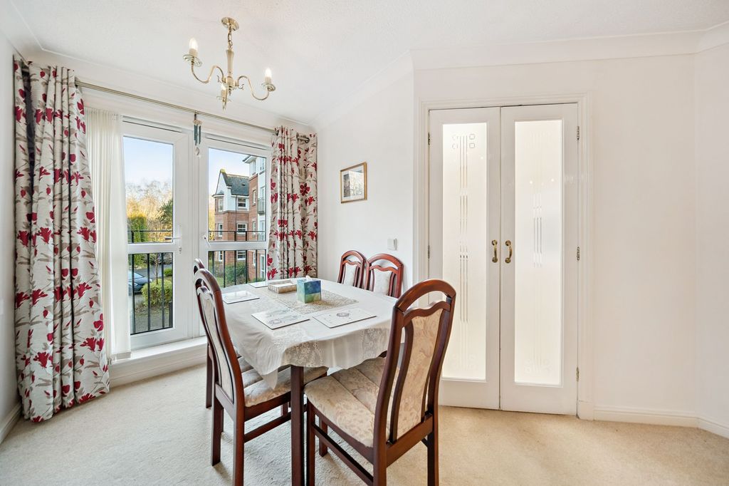 Property photo 3 of 15