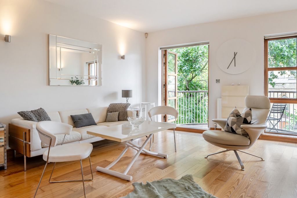 Property photo 1 of 22 1525889-8-1A0Cdea...
