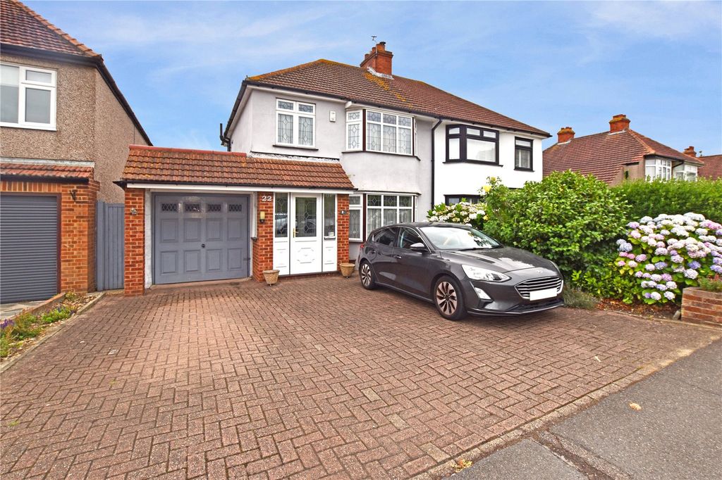 Property photo 1 of 18 Picture No. 15