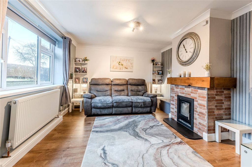 Property photo 2 of 14 Picture No. 10