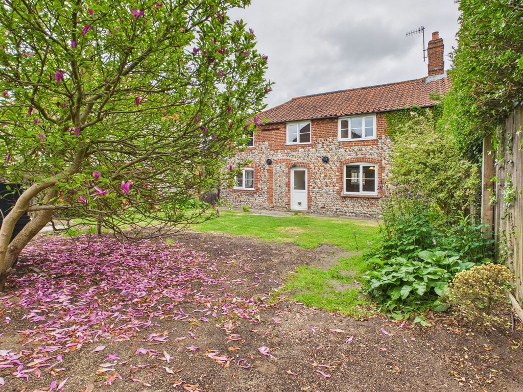 Property photo 1 of 21