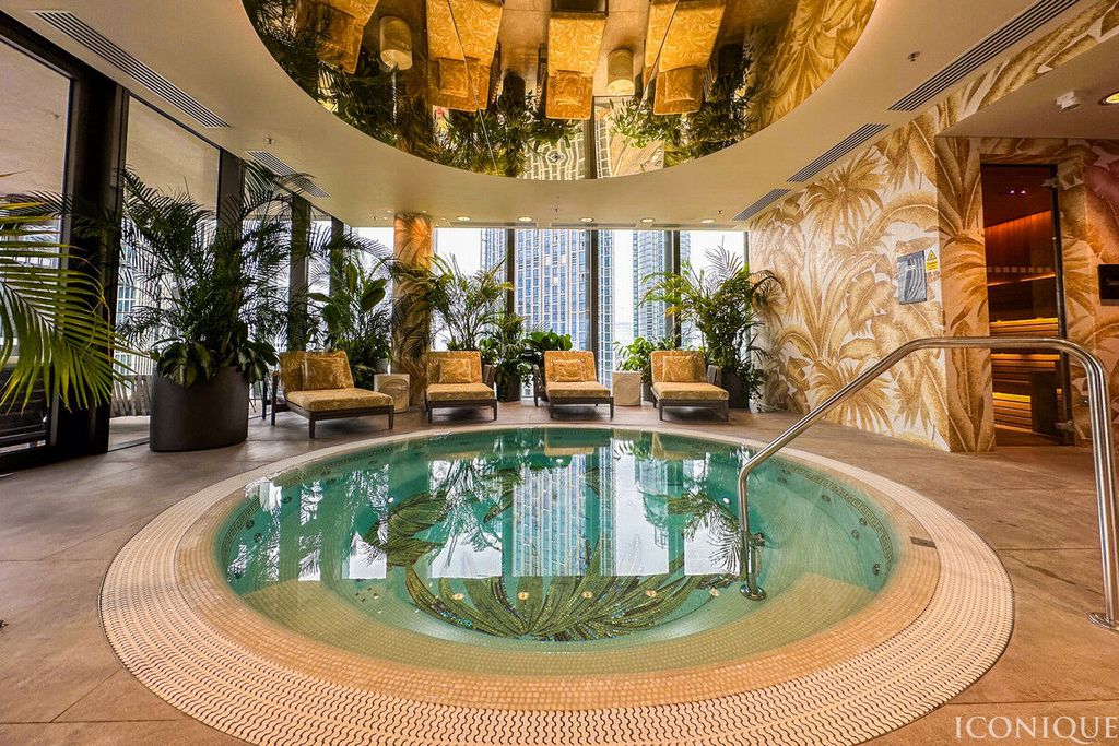 Property photo 1 of 36