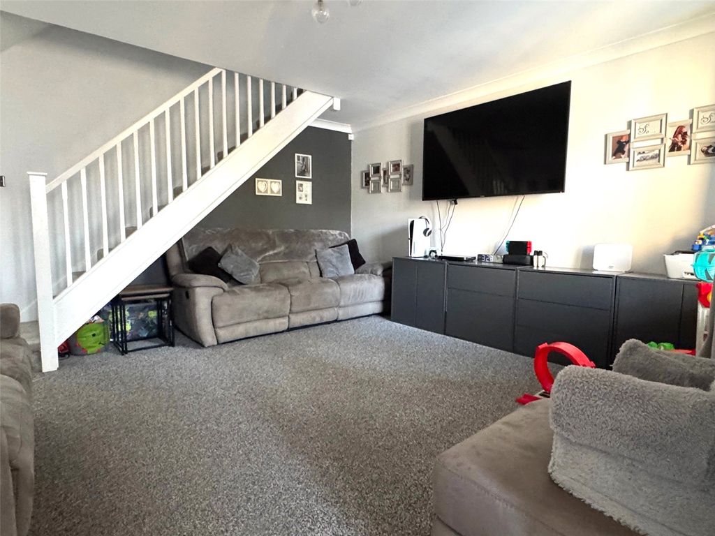Property photo 3 of 18 Picture No. 08