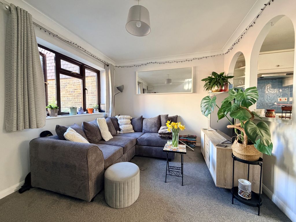 Property photo 2 of 10 Image