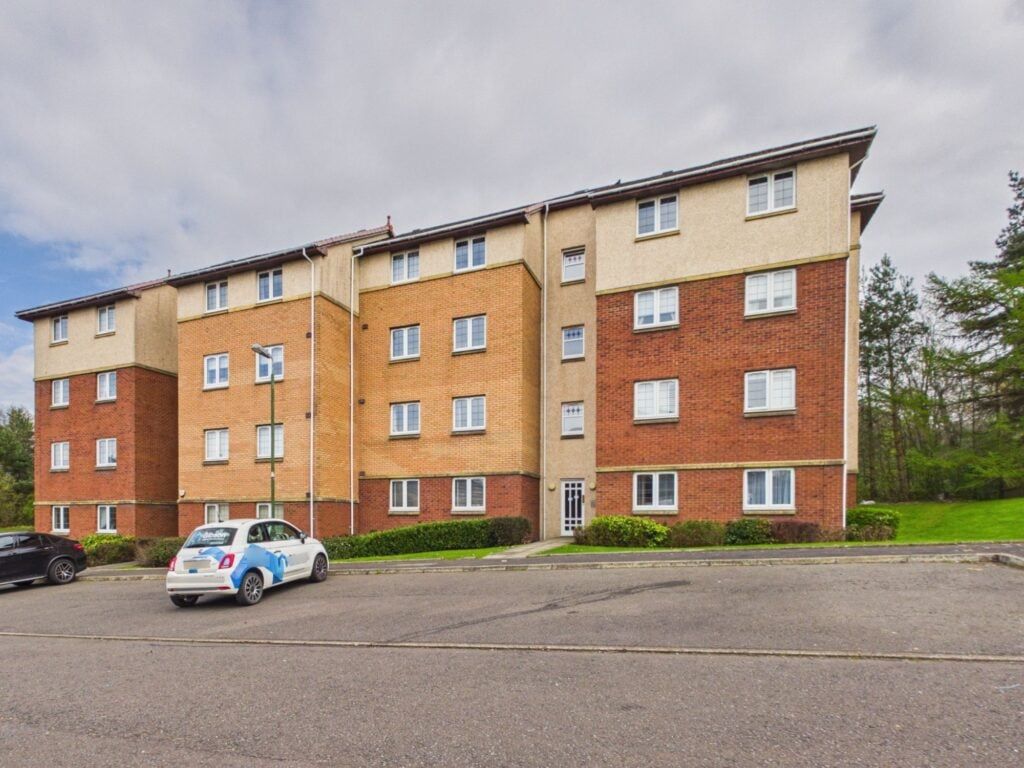 Property photo 1 of 13