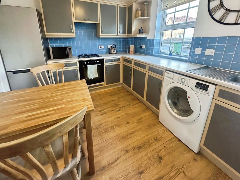 Property photo 3 of 13 Photo 7