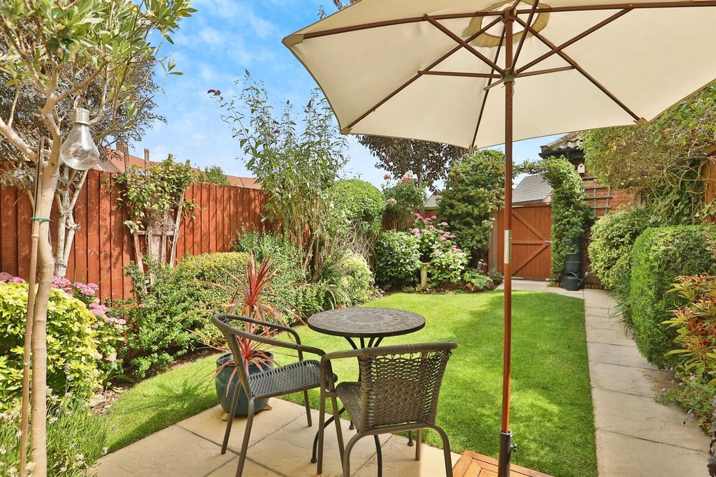 Property photo 3 of 16