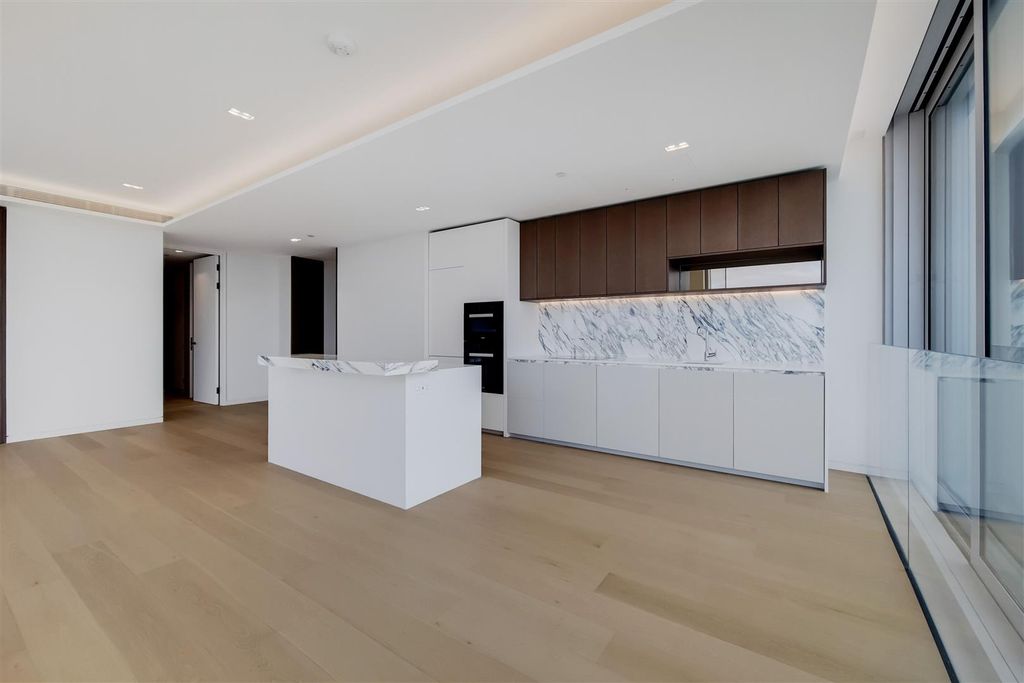 Property photo 2 of 12 4_Kitchen-Reception-3.Jpg