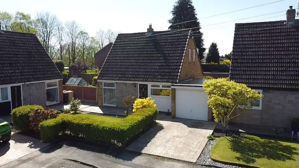 Property photo 1 of 30 Outside