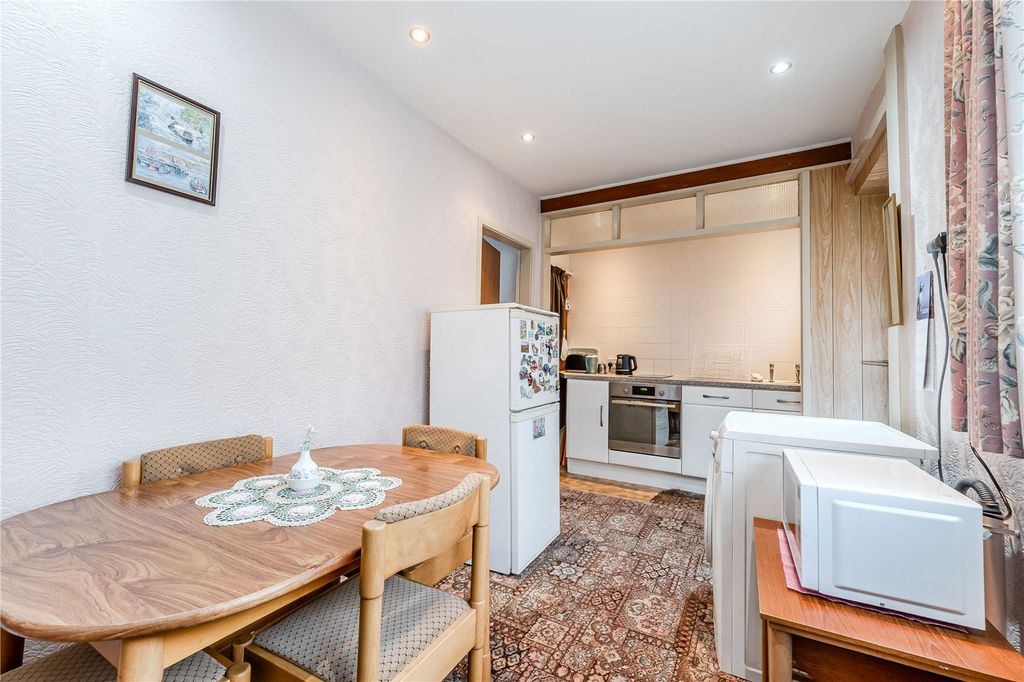 Property photo 3 of 12 Picture No. 02