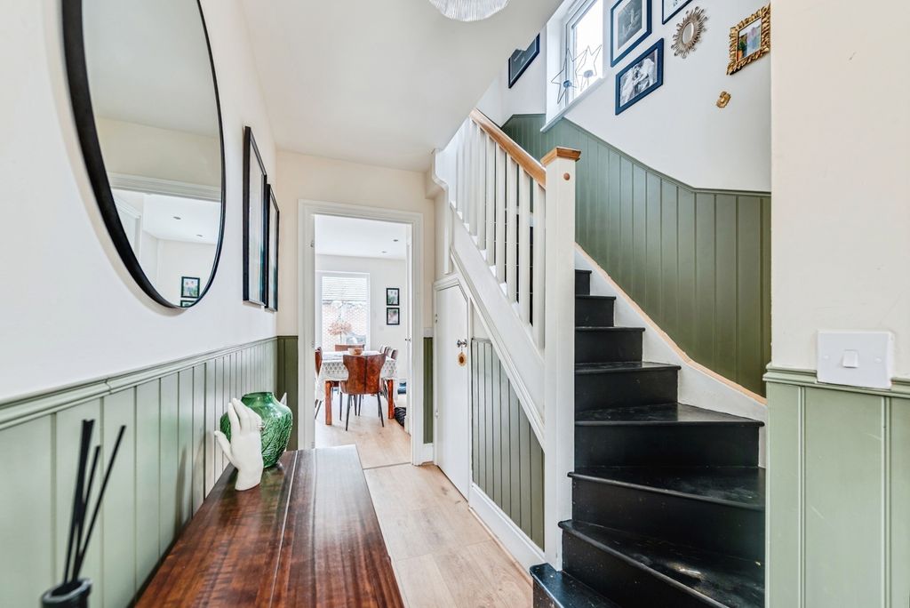 Property photo 3 of 20 Pbox-Img.Jpg