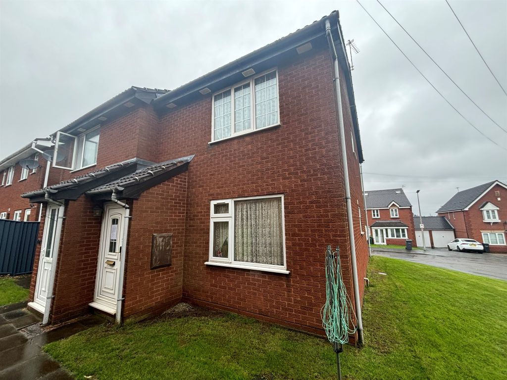 Property photo 1 of 2