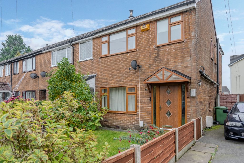 Property photo 2 of 28 4610802