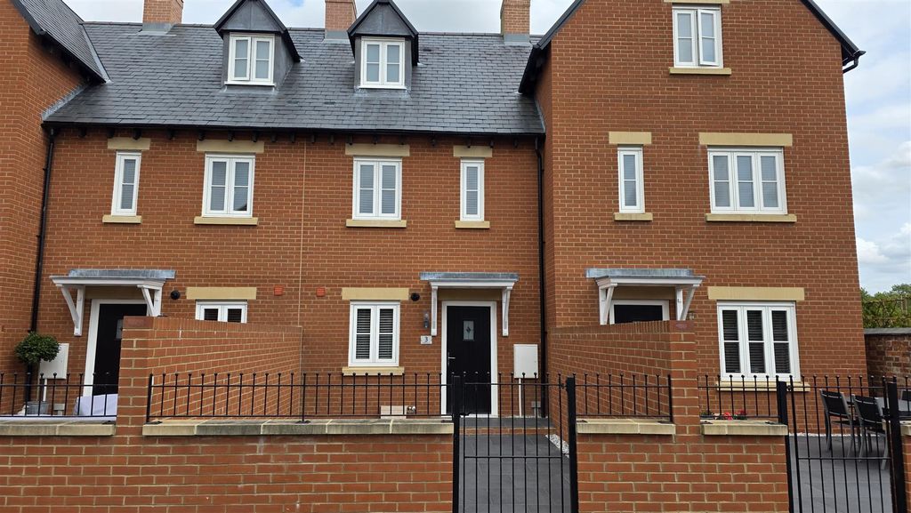 Property photo 1 of 15 840.Jpg