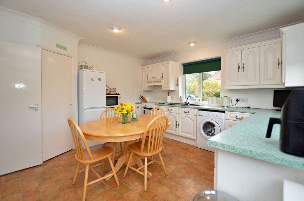 Property photo 3 of 11 3 - Kitchen-Dining