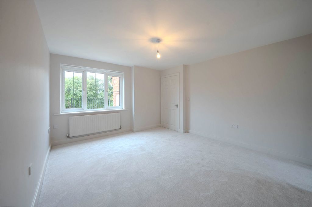 Property photo 3 of 18 Picture No. 29
