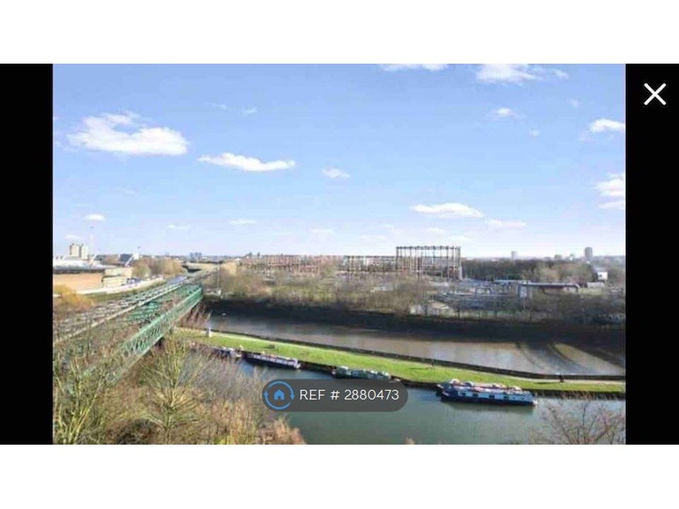 Property photo 2 of 25