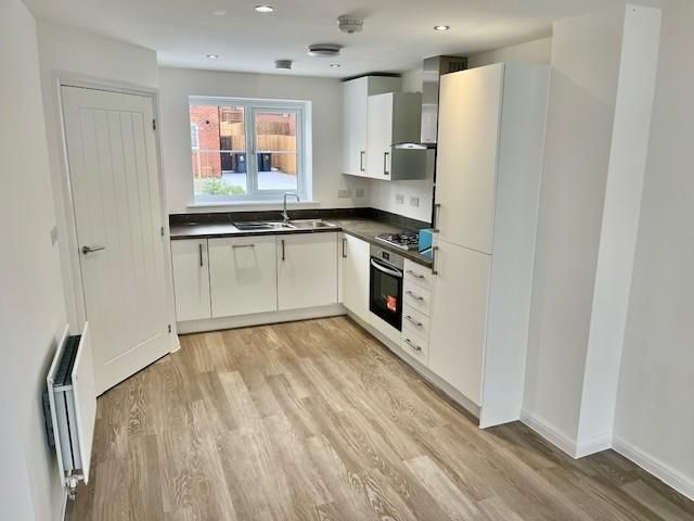 Property photo 2 of 7 24 Magenta Kitchen.Jpg