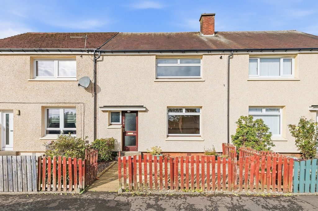 Property photo 1 of 18