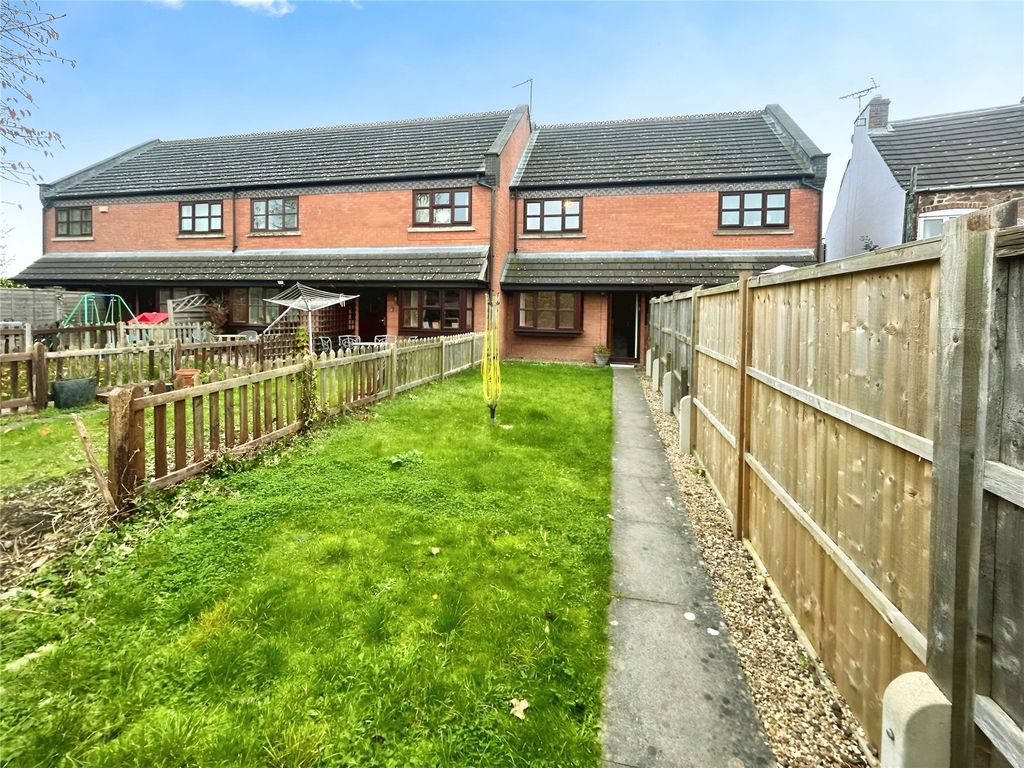 Property photo 3 of 8 Rear