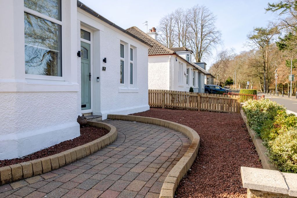 Property photo 2 of 21