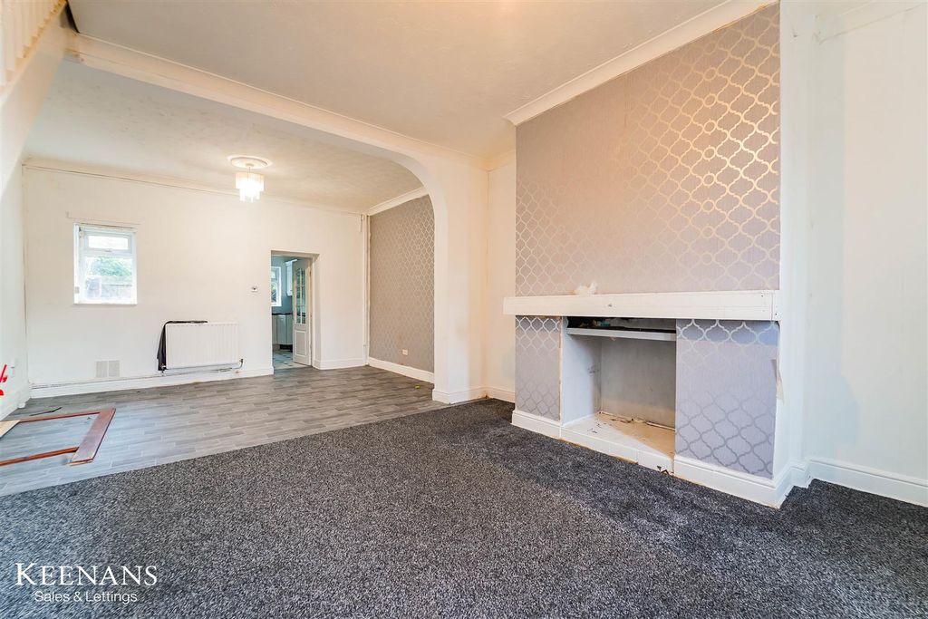 Property photo 1 of 16 2.Jpg