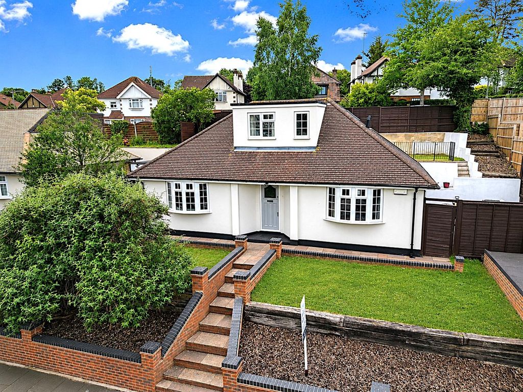 Property photo 1 of 20 D2.E.Jpg