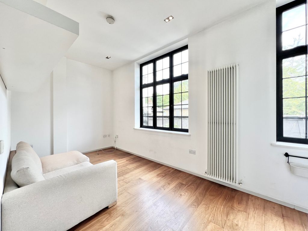 Property photo 1 of 16 2Â Bedroom Flat For Rent