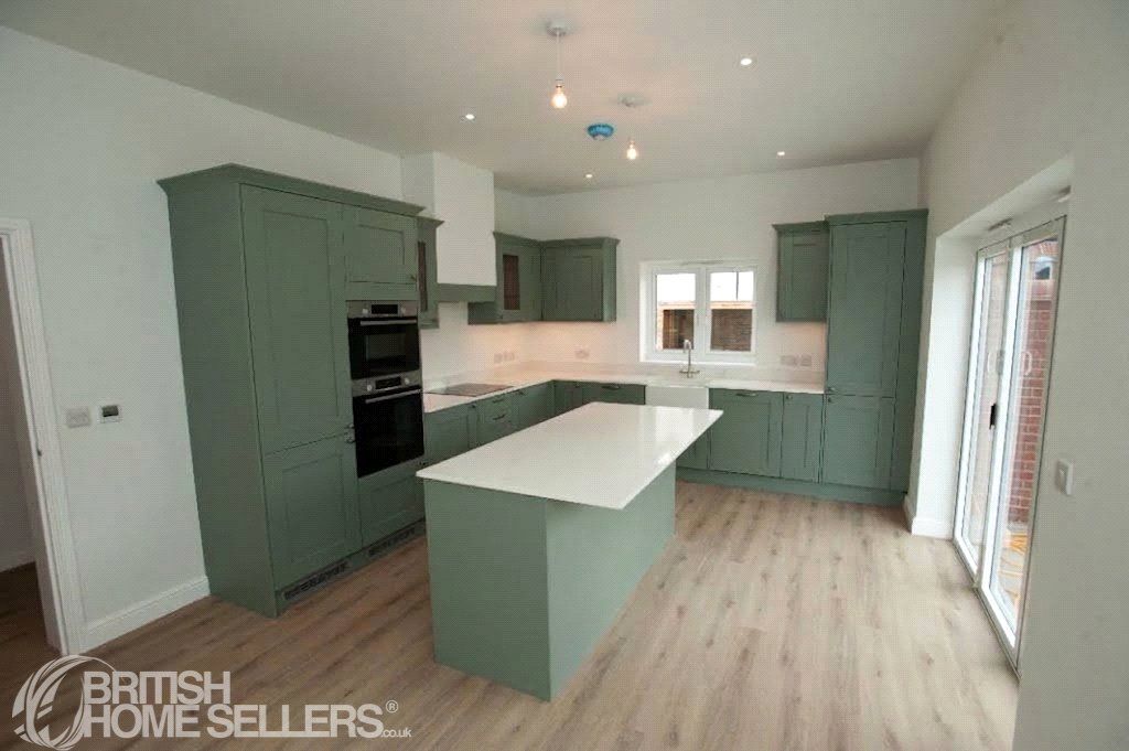 Property photo 3 of 32 Picture No. 40