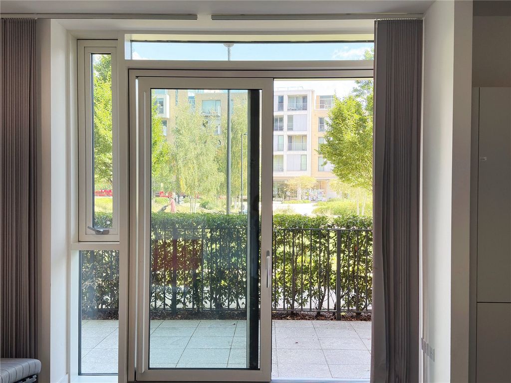 Property photo 2 of 16 Picture No. 28