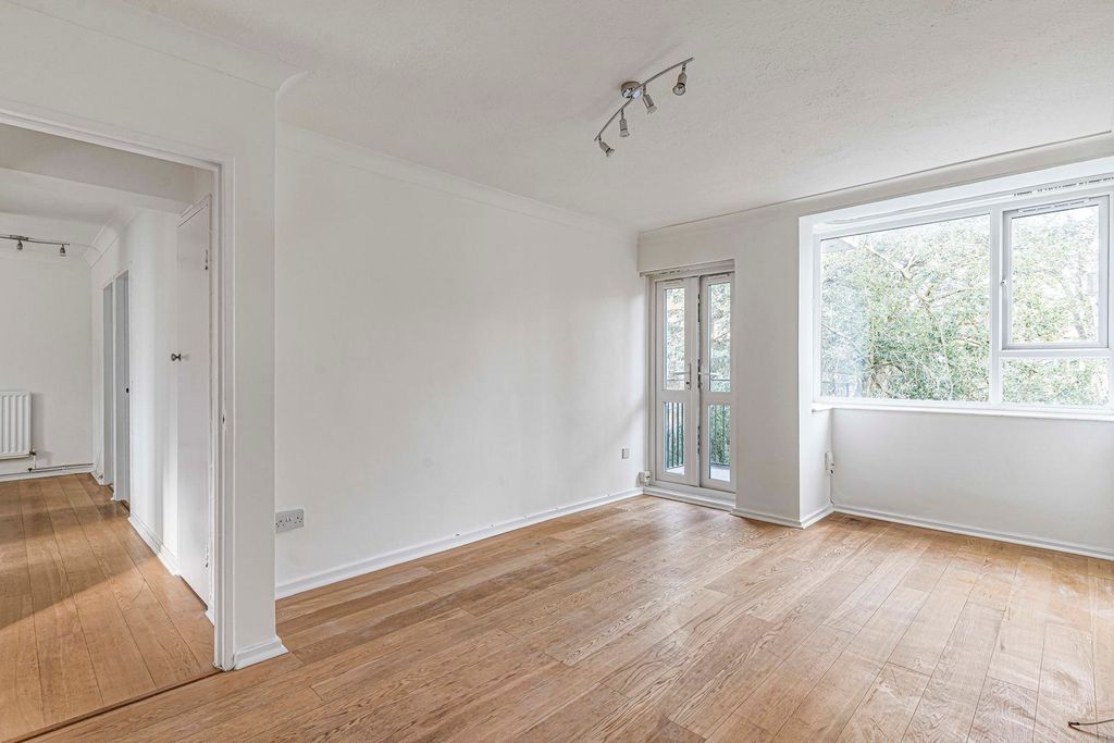 Property photo 2 of 19 Reception Room