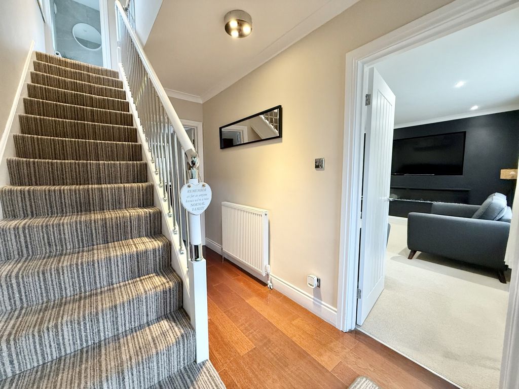 Property photo 2 of 21 Img_9322