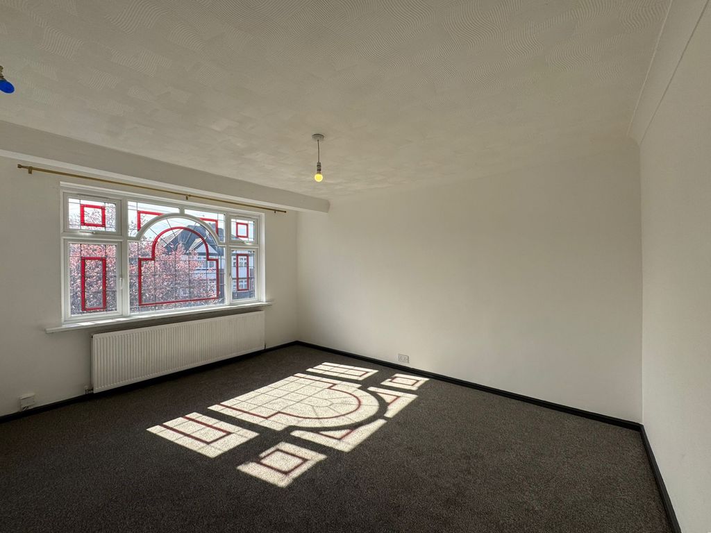 Property photo 3 of 14 Whatsapp Image 2026-03-17 At 3.05.26 Pm