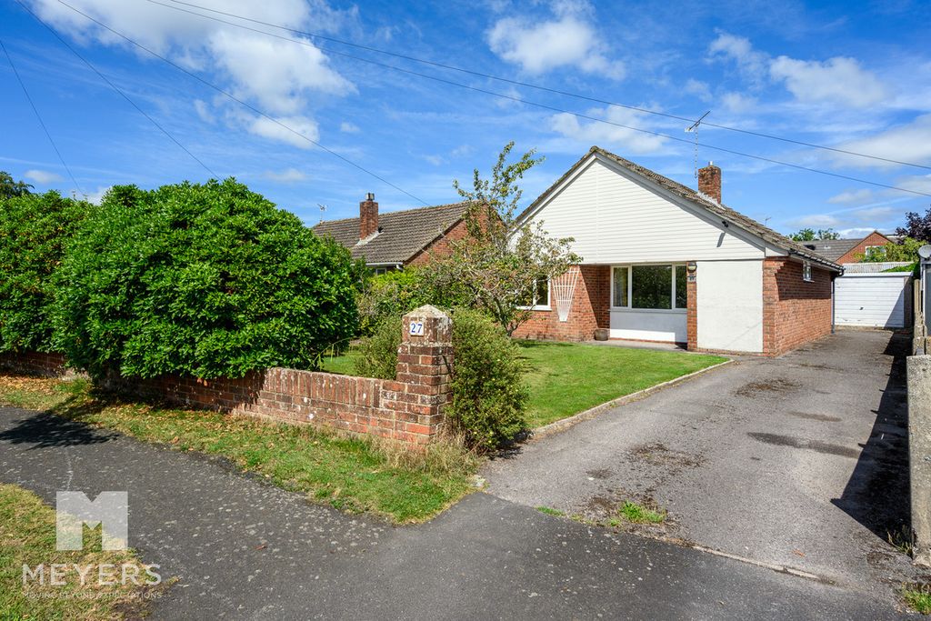 Property photo 1 of 20
