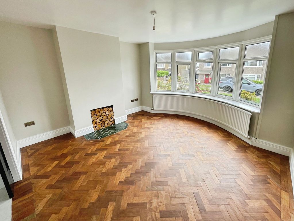 Property photo 3 of 23