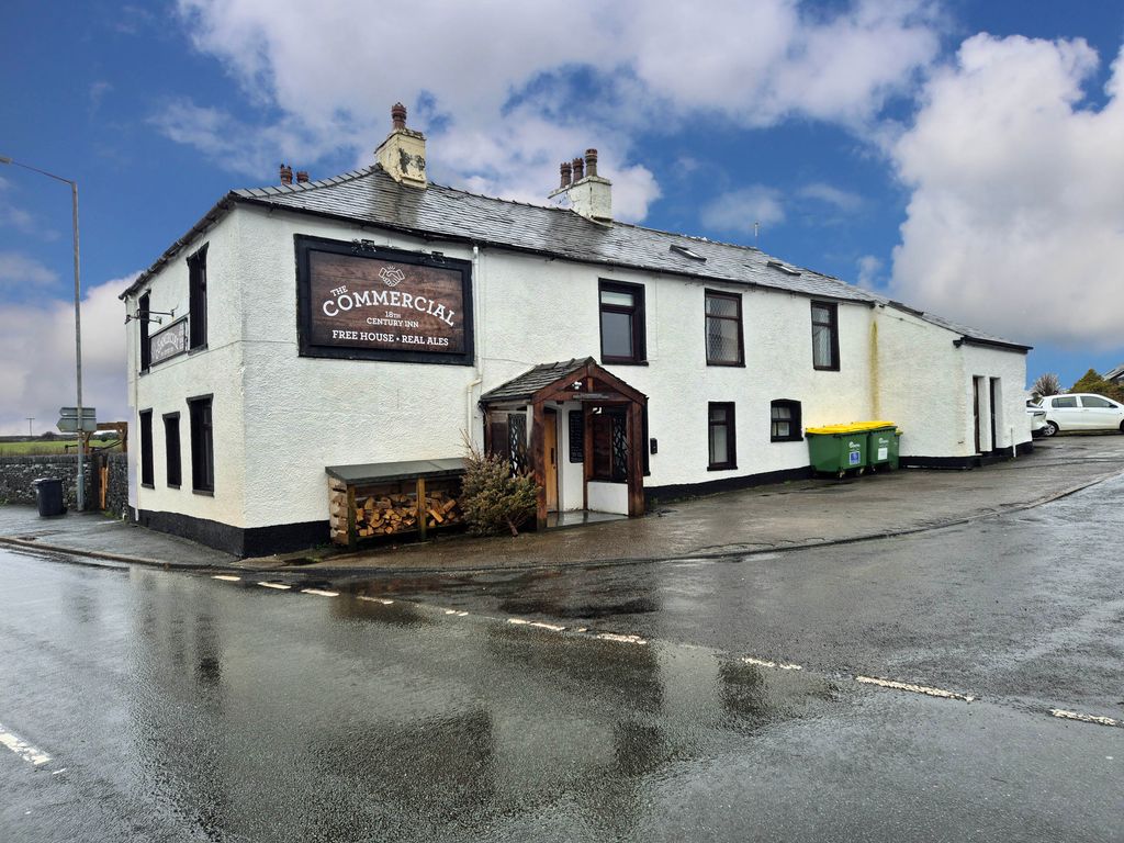 Property photo 1 of 13