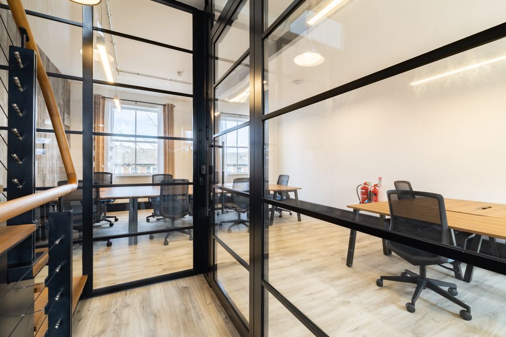 Property photo 2 of 18