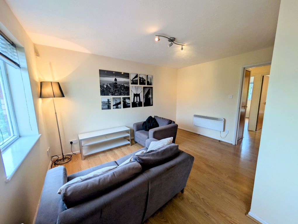 Property photo 3 of 12