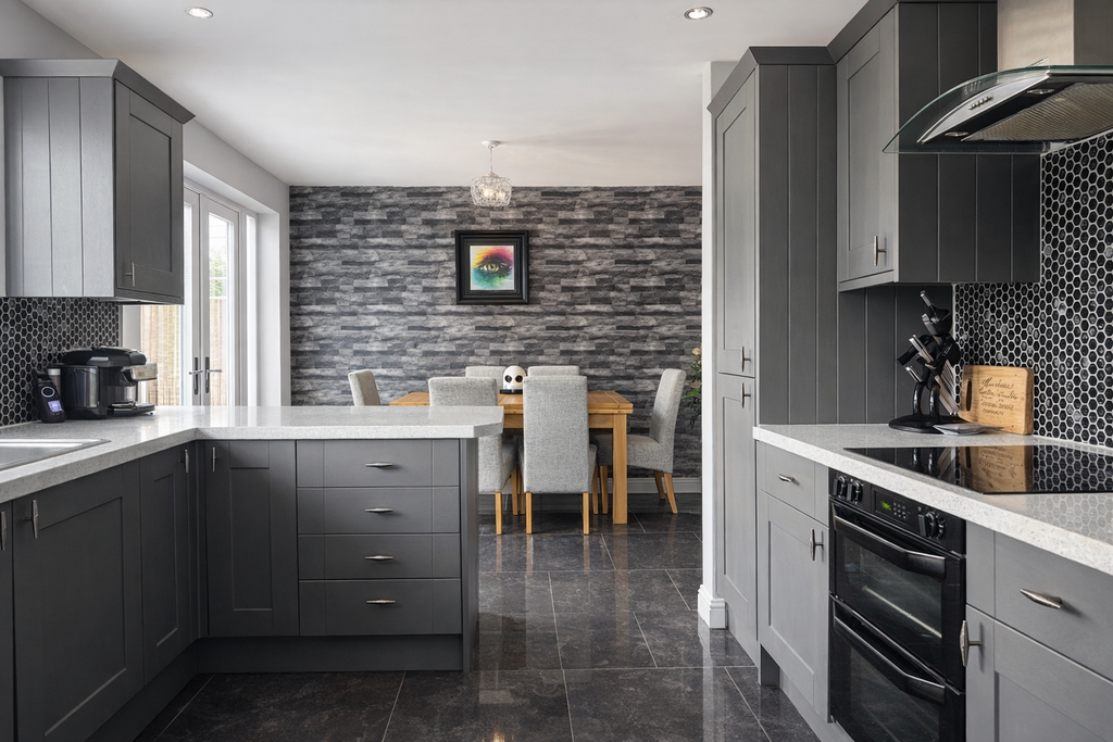 Property photo 3 of 13 Kitchen / Diner