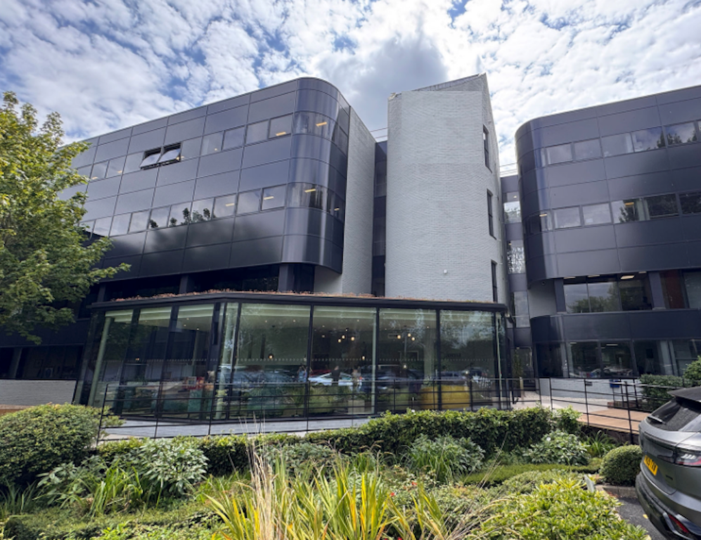 Property photo 3 of 8 Photo 2