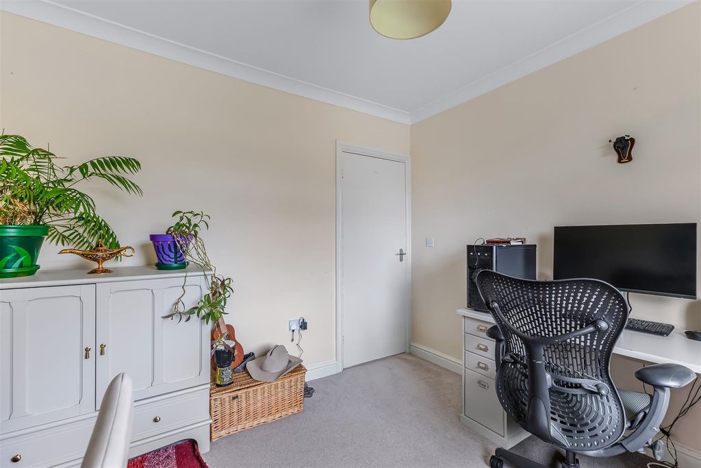 Additional image 13 of 3 bed semi-detached house for saleWyvil Crescent, Ilkley LS29