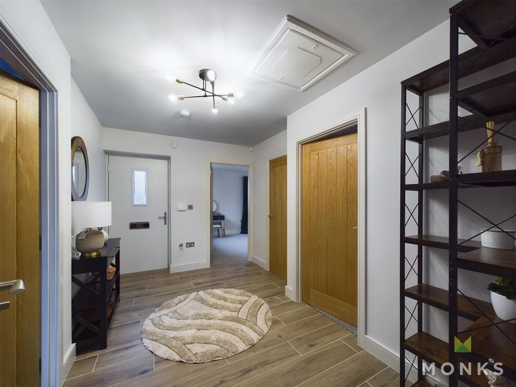 Property photo 3 of 12 Hall 1.Jpg