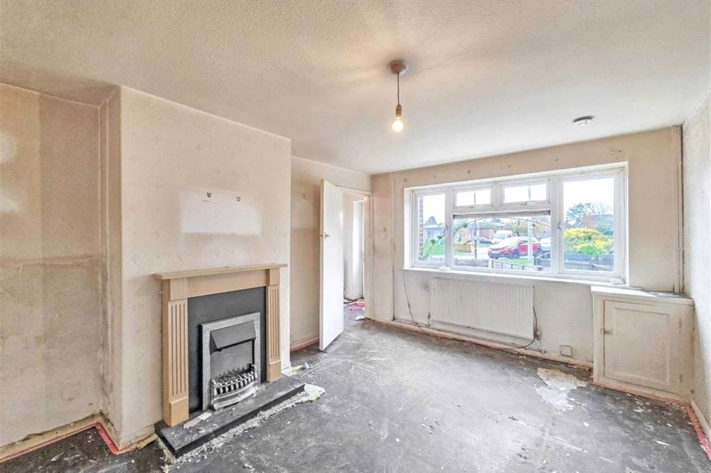 Property photo 2 of 5