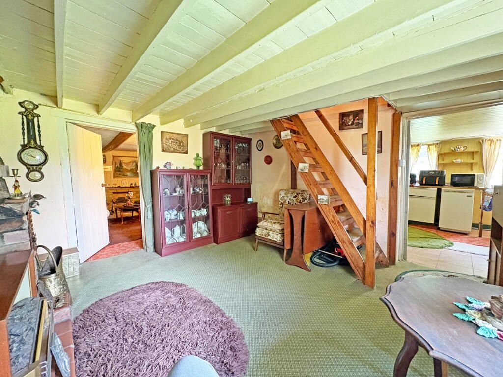 Property photo 3 of 21