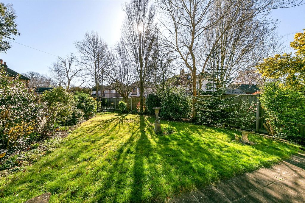 Property photo 2 of 17 Picture No. 05