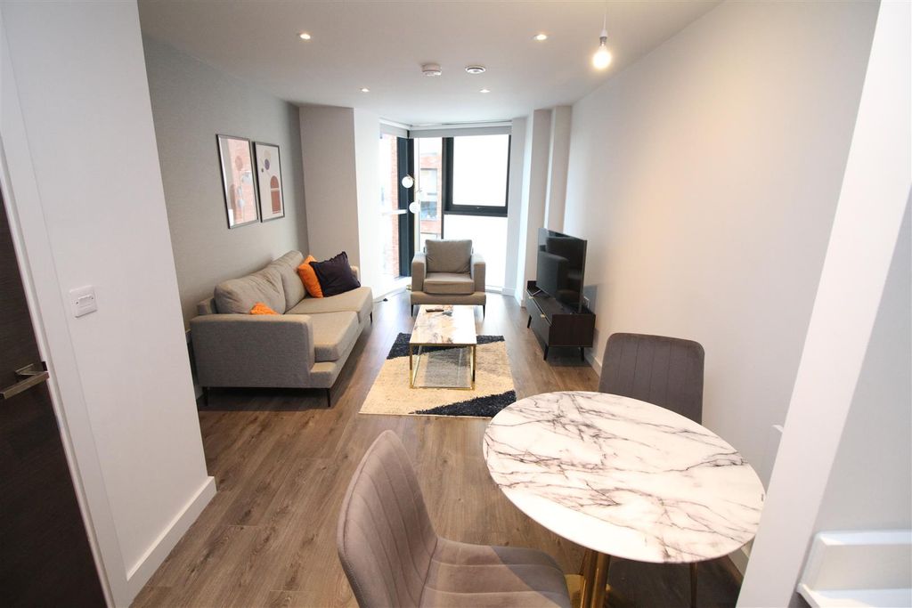 Property photo 3 of 8 Img_5674[1].Jpg